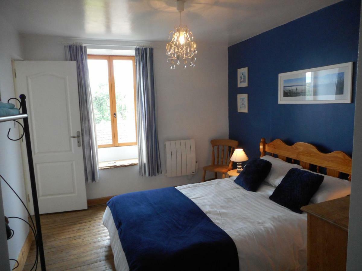 38 Friaudour Bed and Breakfast Saint-Pardoux-lʼOrtigier Εξωτερικό φωτογραφία