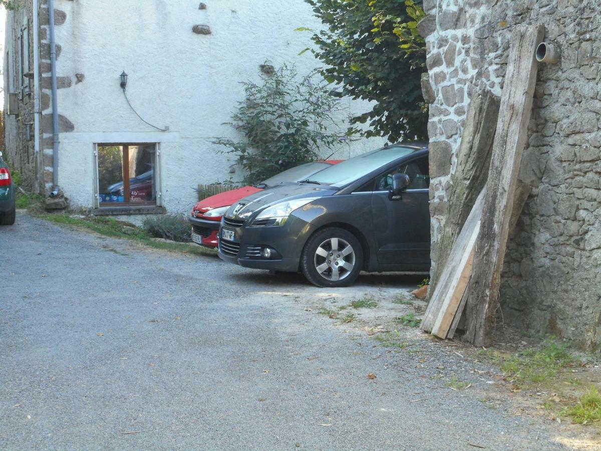 38 Friaudour Bed and Breakfast Saint-Pardoux-lʼOrtigier Εξωτερικό φωτογραφία